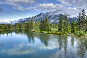 Mountain View 2* Canmore